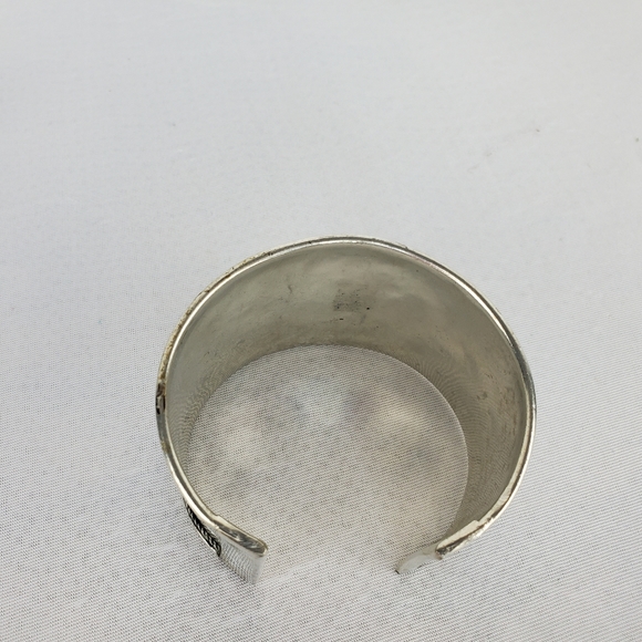 Pretty Boho Silver Tone Cuff Bracelet Teal Center Stone - Picture 6 of 9